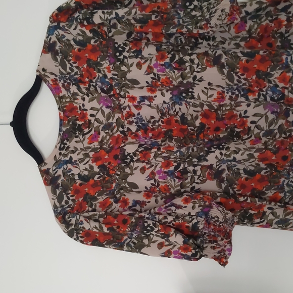 NWOT Floral shirt Eclair - Picture 8 of 10